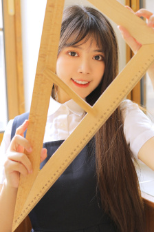 老八吃屎